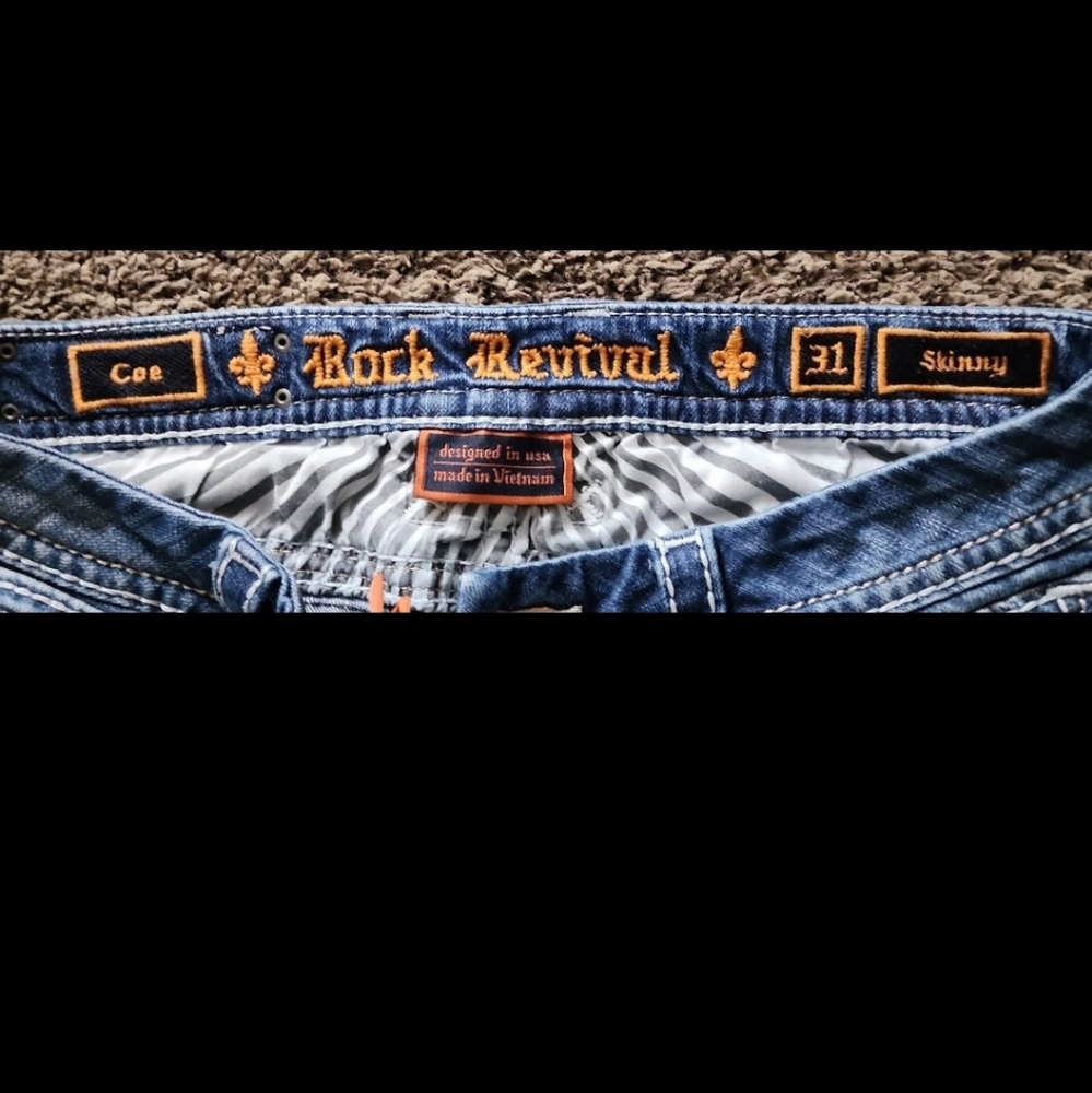 Rock revival skinny jeans